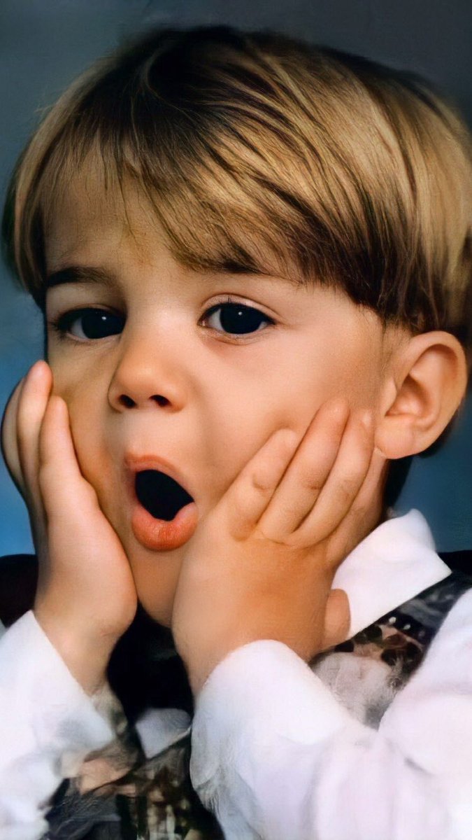 wtfdarc's tweet image. #HappyBirthdayJustinBieber  TE AMO @justinbieber