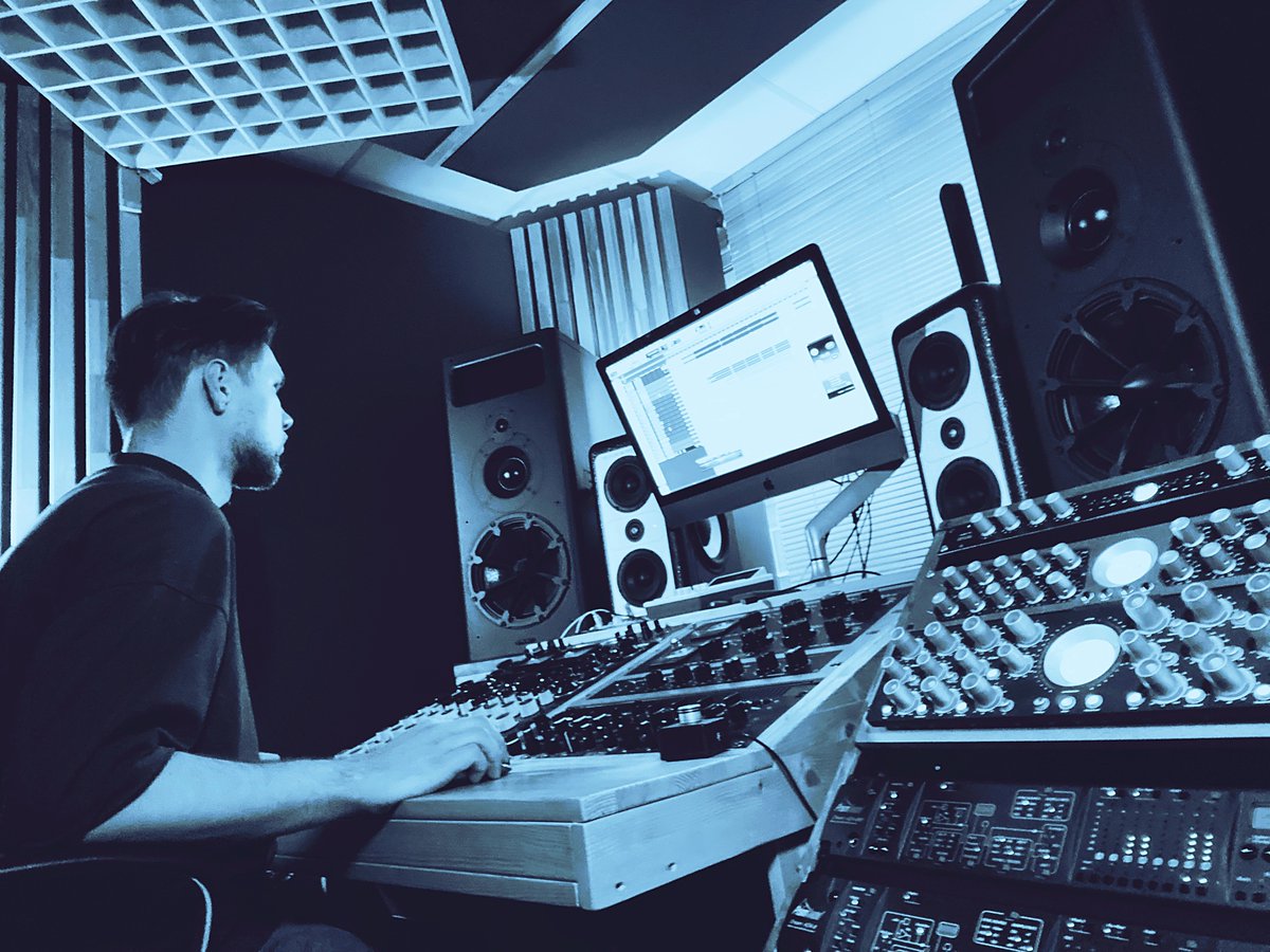 Mastering Today!
Merovingian Netrunner Album.