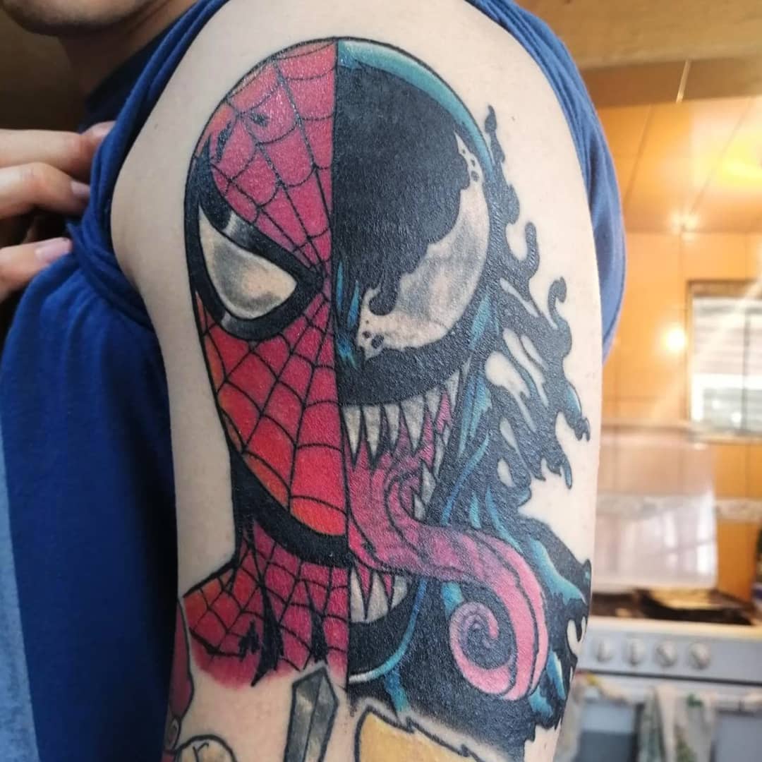 Spiderman tattoo, Marvel tattoos, Nerdy tattoos