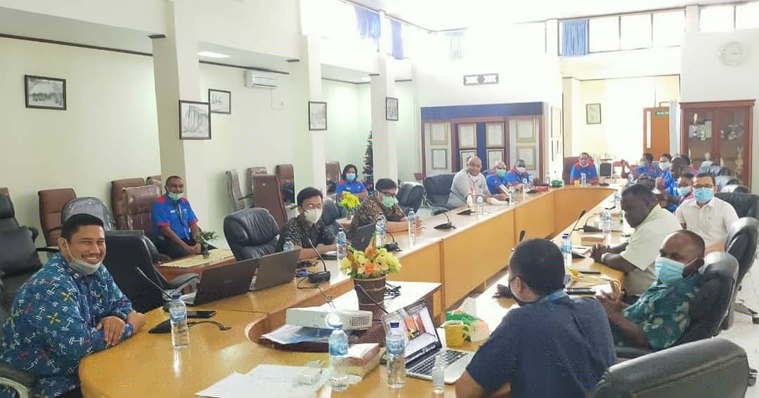 SafaroWorld's tweet photo. "Rapat Kick-Off Proyek  Penyusunan Peraturan Yayasan &amp; Kamaro ( YPMAK), Mitra  Pengelola Dana CSR PT Freeport McMoran Indonesia" 25 januari 2021....#safaroworld #assessmentonline #assessmentcentre #consulting #counseling #biropsikologi #training #terapipsikologi https://t.co/ITUNWF6Acr