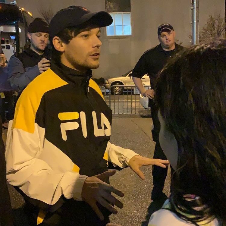 SP0RTYLOUIS's tweet image. 