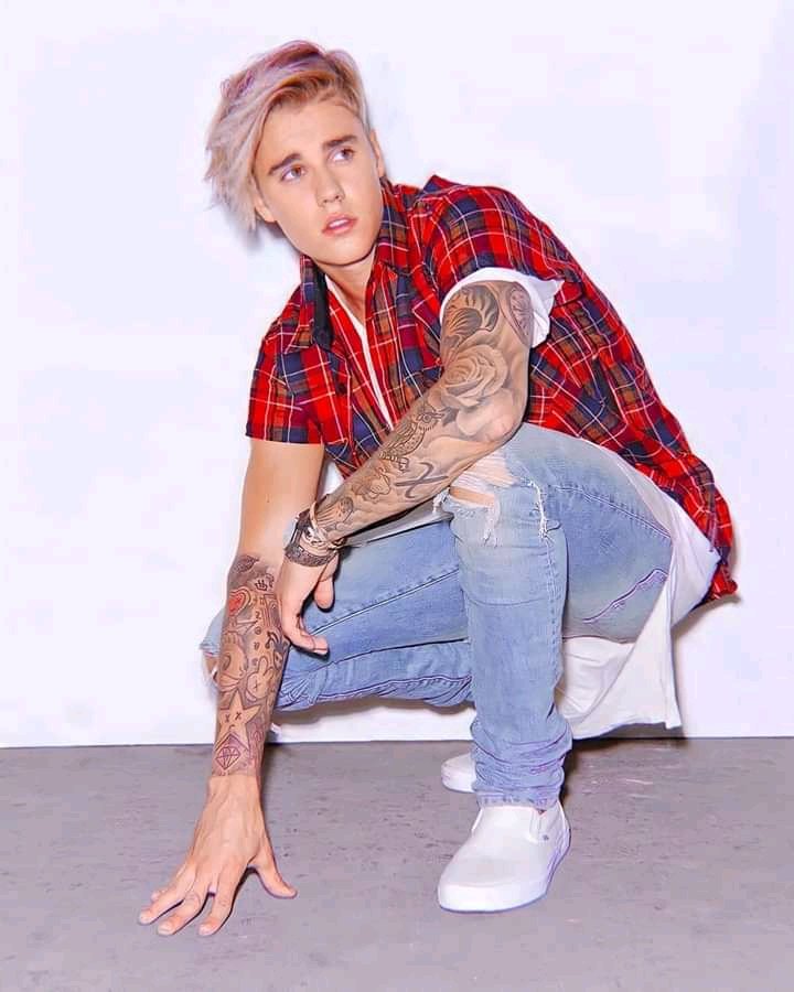 Happy Birthday my fav Justin Bieber    