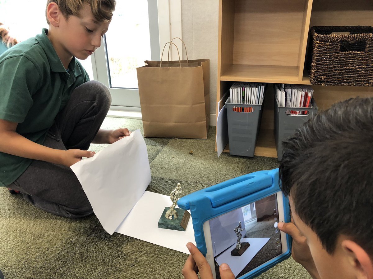 pitau1_bromley's tweet photo. What do camera angles communicate to the audience? Our Taonga photo shoots. #bromleyschoolnz https://t.co/MdAUaMGAQy