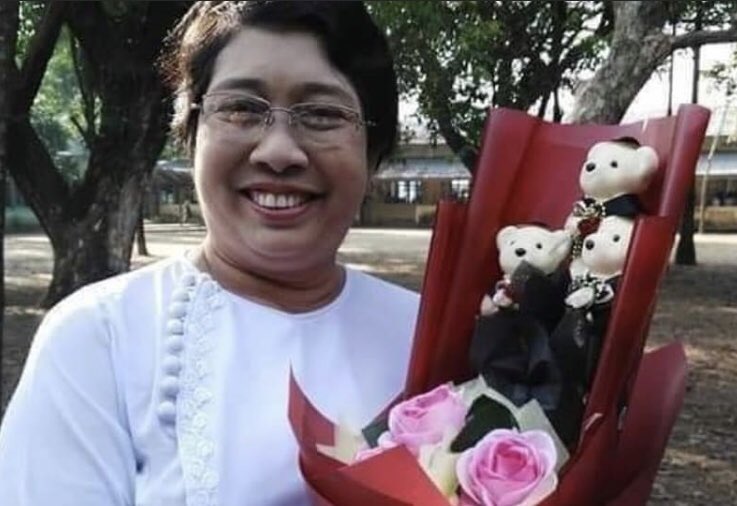 myatthitsarr's tweet photo. R.I.P Fallen Angels!You will never be forgotten and we will never forgive them.
#WhatsHappeningInMyanmar #RejectMyanmarMilitaryCoup #HearTheVoiceOfMyammar #MilkTeaAllianceMyanmar https://t.co/BKASUaBuay