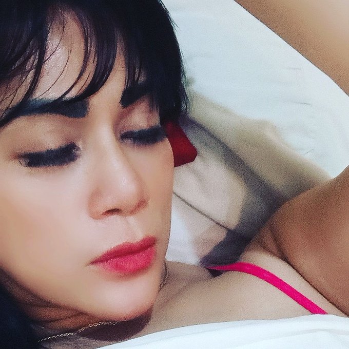 Incall outcall😇 Ready in #surabaya #surabayabarat +6285334731065 💋 #shemalesurabaya #wariasurabaya  #wariahighclass<a href="/tag/surabaya"class="tags">#surabaya</a><a href="/tag/surabayabarat"class="tags">#surabayabarat</a><a href="/tag/mistress"class="tags"><span>#mistress</span></a><a href="/tag/camgirls"class="tags"><span>#camgirls</span></a><a href="/tag/cam4"class="tags"><span>#cam4</span></a><a href="/tag/bdsmlover"class="tags"><span>#bdsmlover</span></a><a href="/tag/availsurabaya"class="tags"><span>#availsurabaya</span></a>
