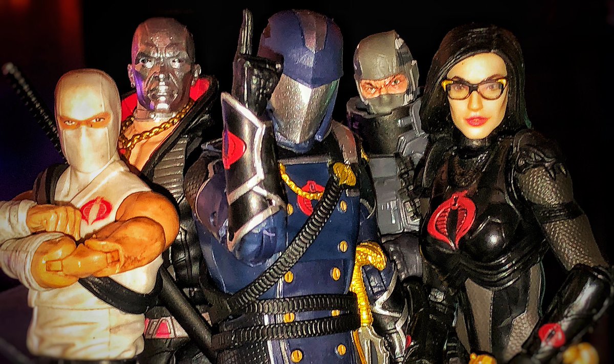 actionfigurejun's tweet photo. Me and my friends at every party in 1998. #gijoe #gijoeclassiified #ActionFigurePhotography #actionfigurepics #toyphotography #toypics #Hasbro https://t.co/JlP3ziUHez