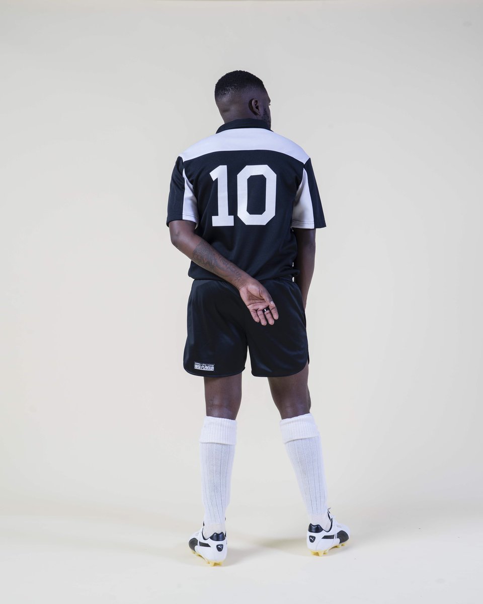 KabeloKungwan's tweet image. Kasiflavour10.com is now live.
South African Football Culture
Journal • Creative • Shop