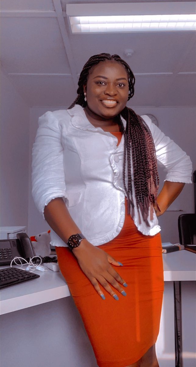 EloOsiki's tweet photo. New month. New week. New day. New hair. New attitude. New gratitude.โฃ๏ธ #fineblackIsokoWoman #checkmyPinnedTweet https://t.co/xdoxerLM8l