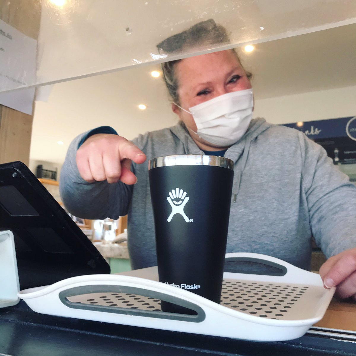 🌟 This is Lou. Lou is from @Jordanscafe. Lou accepts #refill cups and is doing #contactlesscoffee ... THE safest way to get a cuppa on the go and NO single-use ☕️ 👏👏 Check out our other #plasticfreechampions here 👉 plasticfreepz.co.uk/businesses/ and help us beat #plasticpollution