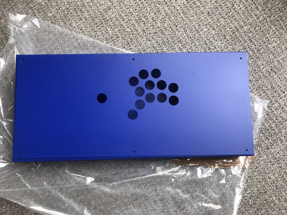 BD1ZERO's tweet photo. Custom all aluminium one-zero with changeable button layout.

All new blue colour also. https://t.co/X4Bl0qWqGI