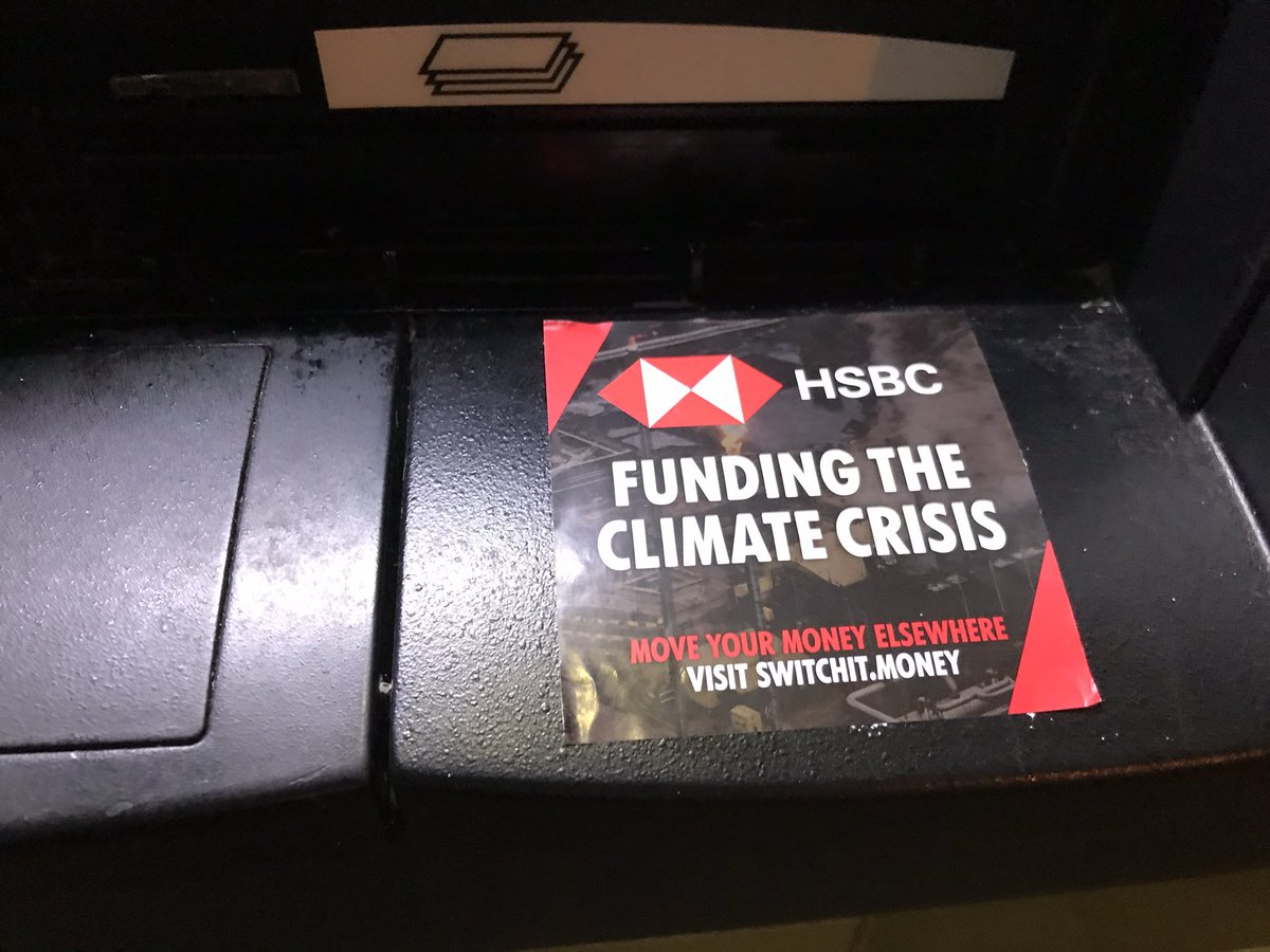 XRDidsbury's tweet image. High street banks have a responsibility to us all! A responsibility to divest from fossil fuels and stop destroying@l the environment for profit! What say you @BarclaysMan @HSBC_UK? #divest #fossilbanks #extinction #rebel #climate #moneyrebellion