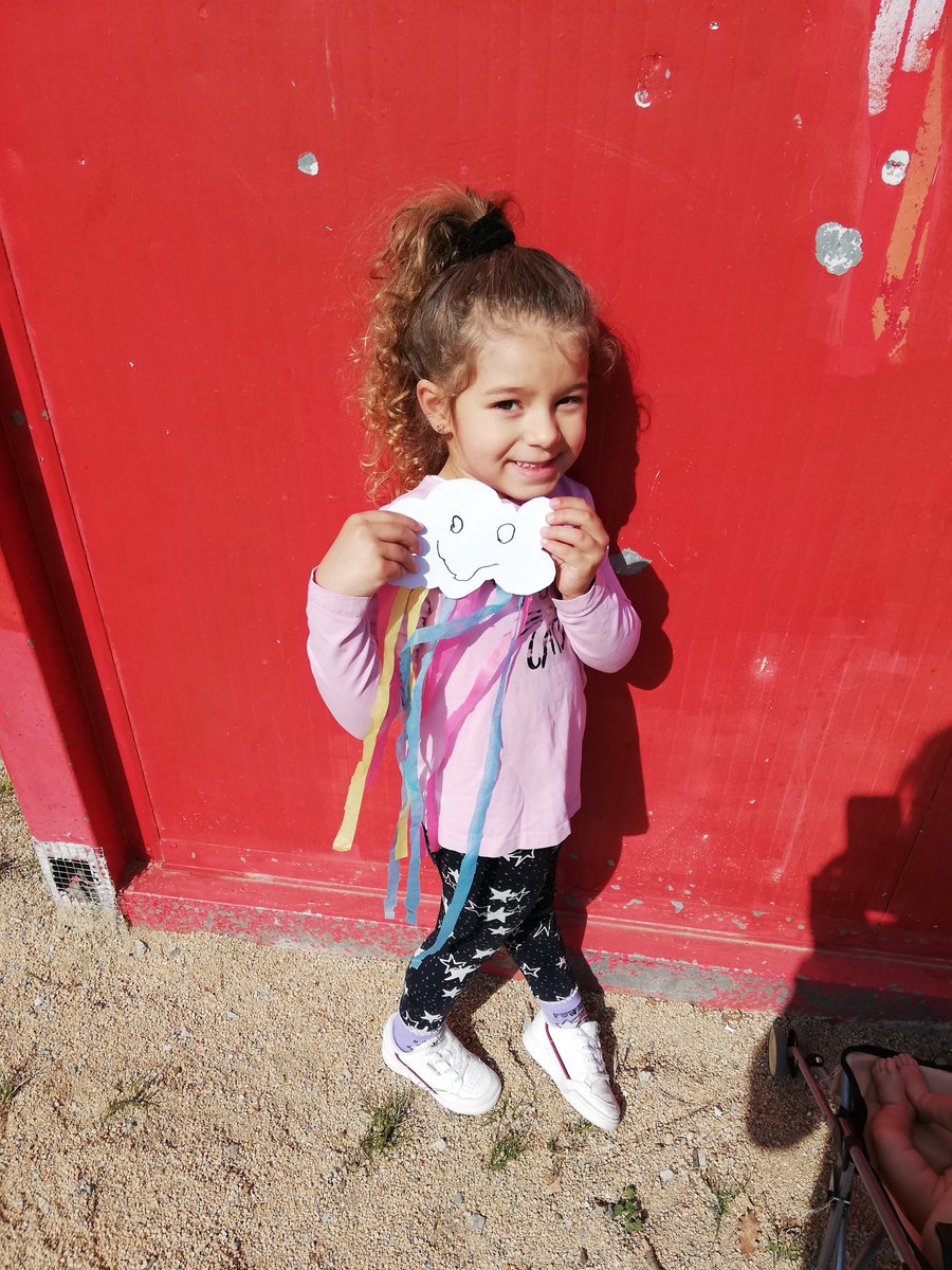 Ahir en els diumenges mediambientals van treballar els núvols 💯🙌💜.

#BARRILAMINA#SAB 

#BARRILAMINA#SAB #parcdelbesòs#Familia#infància#infància#SantAdrià