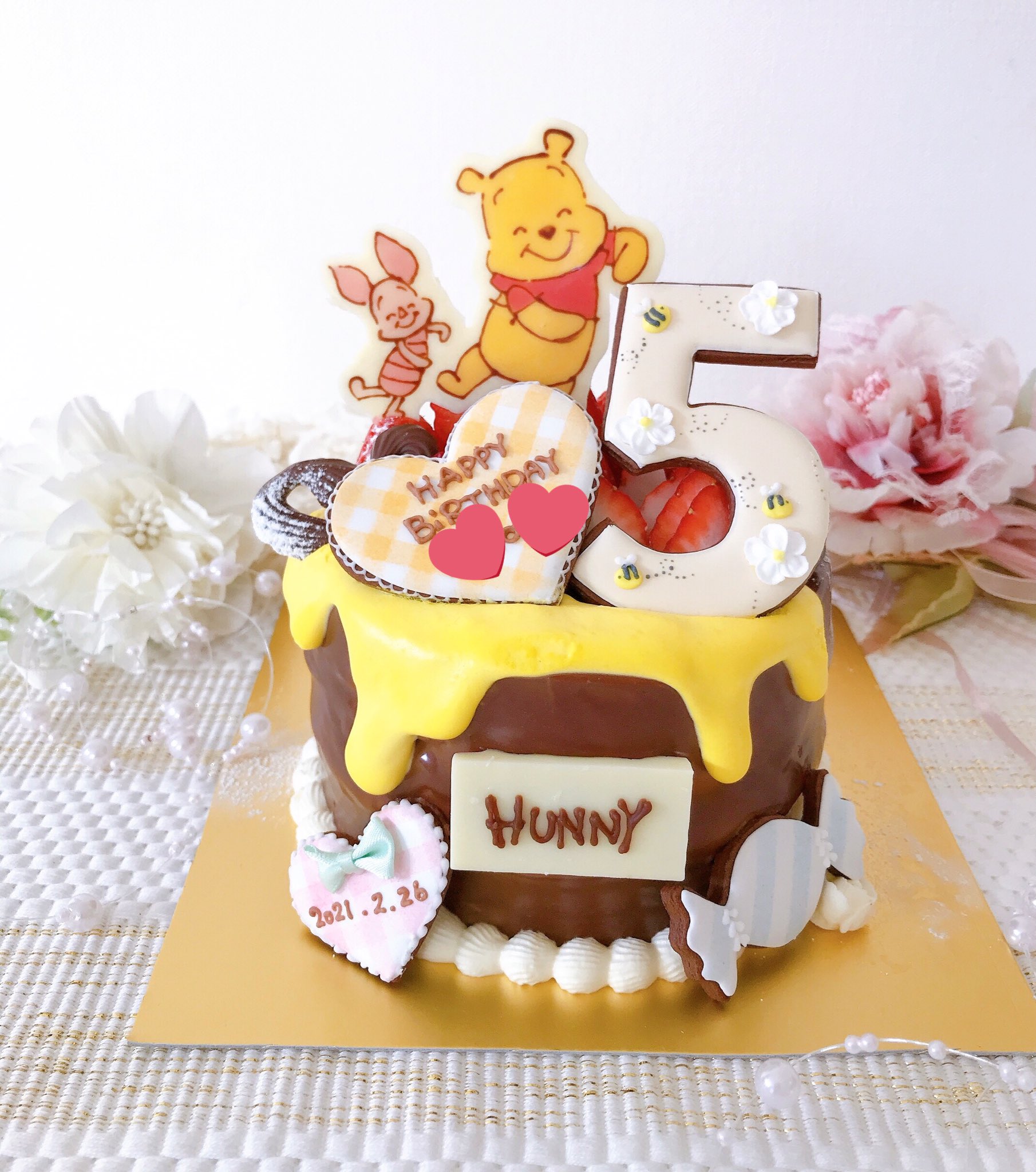 ケーキの記録 可愛いプーさんのケーキを 作りました 緩く立てた生クリームで蜂蜜を再現ー コッタ お誕生日ケーキ プーさん T Co F8gp767agv Twitter
