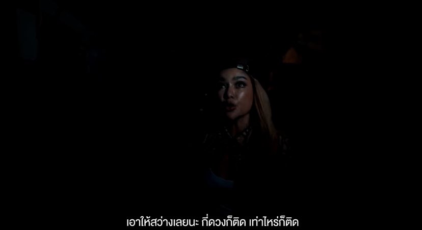moon . tweet media