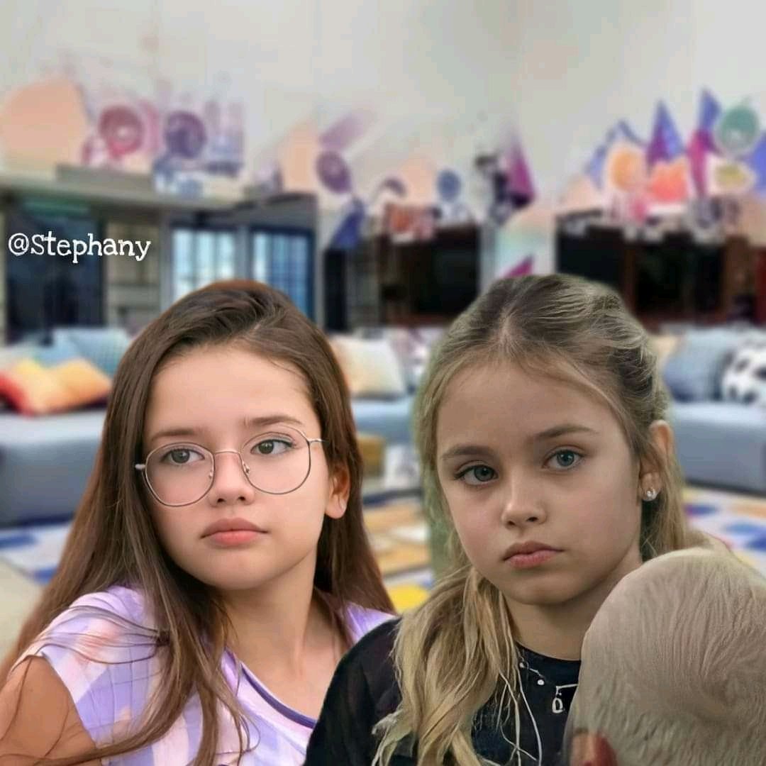 Be_eaCRF's tweet image. Essas São A Juliette E Sarah Mirins , Tô Apaixonada ❤️🌵🕵🏼‍♀️ #RedeBBBB #BBB21

Carla Diaz , Lumena , Arthur , Probosta , Garoto De 26 #TeAmG3