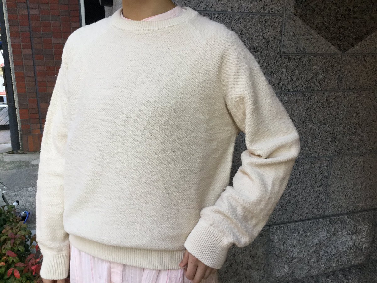 nrkyoto's tweet photo. ：crepuscule：

▶︎ ニットプルオーバー
カラー:NATURAL(着用)、BEIGE、MINT

柔らかな綿素材のニットプルオーバー。
程よくゆったりとしたサイズ感で着心地も良く、
おちついた淡い色味がどんなコーデにも馴染みます。

#nestRobe #ネストローブ #京都 #kyoto
#crepuscule #クレプスキュール https://t.co/D4jat14jKB