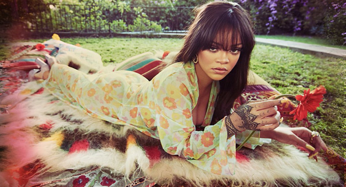 Rihanna News tweet media