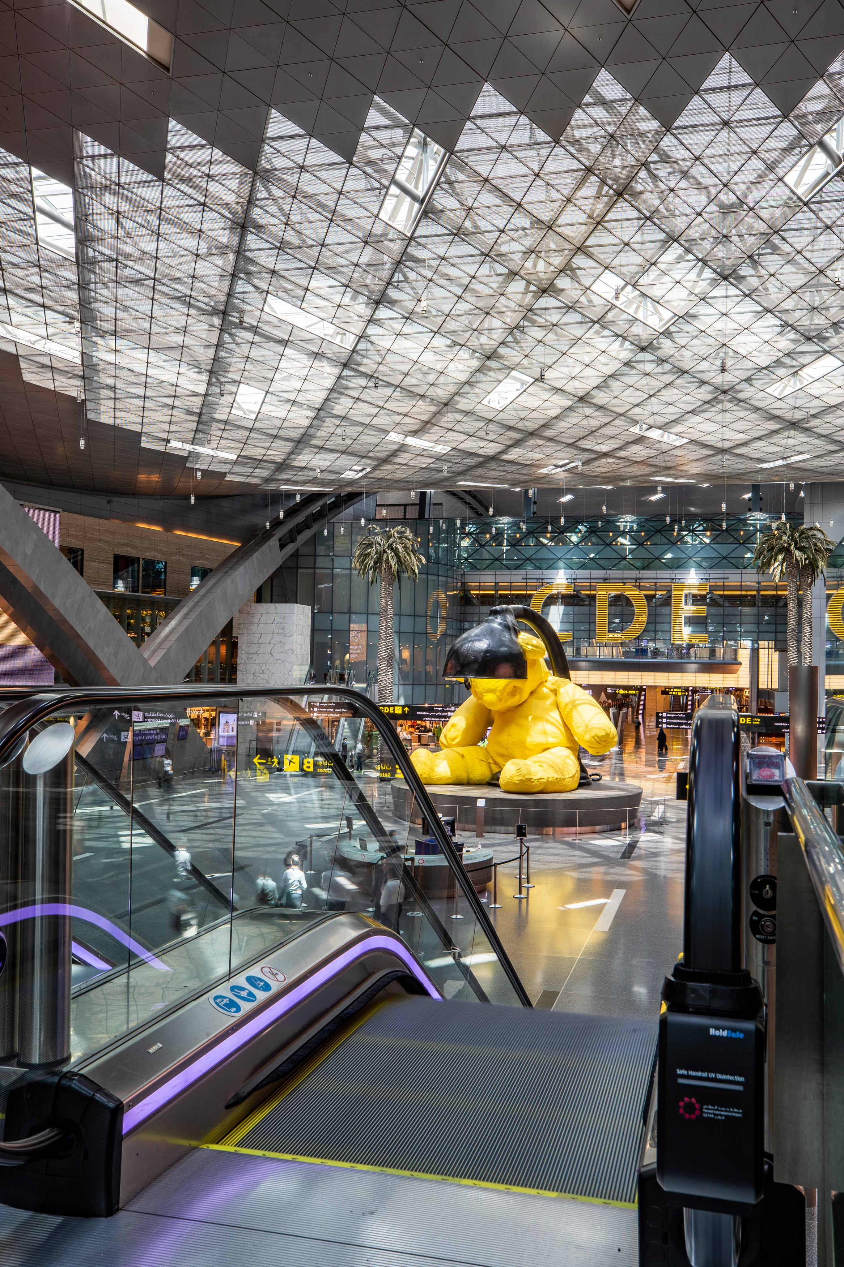 تويتر Qatar Airways على تويتر Transit Seamlessly At Our Award Winning Hub Hiaqatar Shop Dine And Refresh Before You Hop On Your Next Flight At The The First And Only Airport In