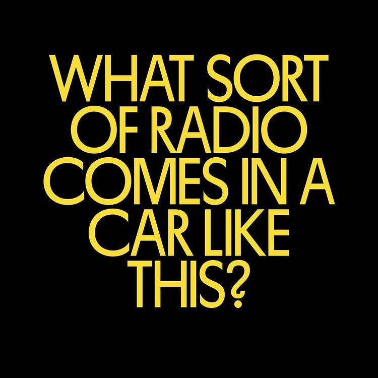ilovetypography's tweet photo. I like Parafina, a new geometric sans from @FelicianoType. Some neat ligatures too. https://t.co/ANoqvs2q3i