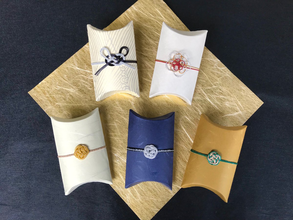 fusuma_craft's tweet photo. ふすまクラフト並びに公式キャラ「京野紗織」と申します！よろしくお願いいたします
ふすまクラフト、弊社については下記よりご覧ください！
ふすまクラフトHP　https://t.co/B4ApZ6xNhM
弊社HP　https://t.co/SUwY5jiUaj
#企業キャラ　#京都　#ハンドメイド　#企業公式オタク部 https://t.co/k9bXXWxpQA