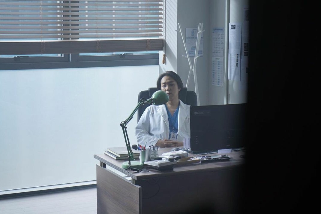 instagram.com/p/CL3ibr0BeRf/…
월욜엔 #은지원 #국룰