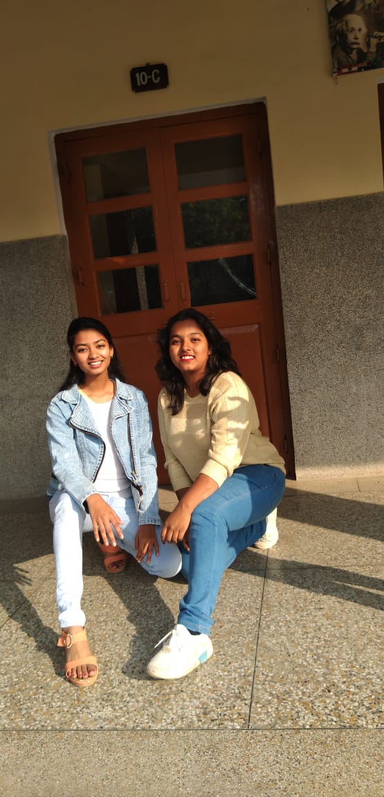 y_s_FLINT's tweet photo. Happy birthday asshole😌....😘😘😘😘....love u.
@MEGHASh07295354 https://t.co/5Ua7cGwCku