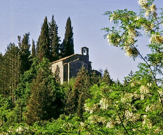 #Comun #Toscana #bellezza
Buongiorno da AnciToscana! Oggi il nostro saluto arriva da Talla (Arezzo): la chiesetta della Castellaccia
<a href="/MattBiff/">Matteo Biffoni</a> <a href="/simonegheri/">simone gheri</a> <a href="/eleducci/">Eleonora Ducci</a> <a href="/regionetoscana/">Regione Toscana</a> <a href="/comuni_anci/">comuni_anci</a>