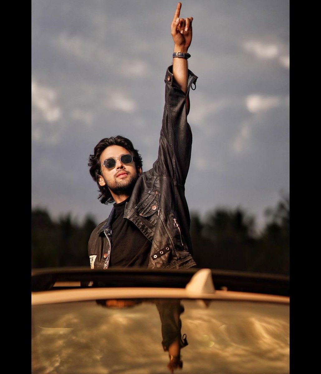 Parths_squad_FC's tweet image. Can’t keep calm it’s My Birthday month ❤️😍 #10daystogo❤️ #11thmarch #piscean  

~#ParthSamthaan on Instagram ❤

@LaghateParth Shine on Precious 🌟🧿✨