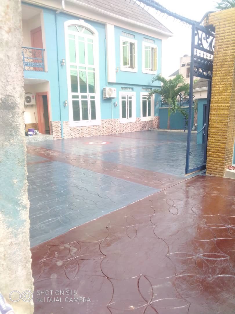 swirldecorsng's tweet photo. @RealKiddWaya Concrete stamped flooring.
Price: 8,000 per sqm ( Materials and Installation)
Call us on 09011302211 for enquiries. Let's make your space matter👌 For serious people only. 
Kindly assist us by retweeting 🙏🏾

 https://t.co/bepQrOvrFD