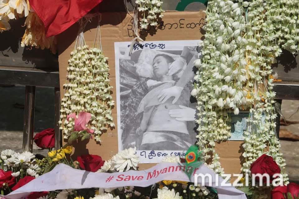 NaingwinYan's tweet photo. #HowManyDeadBodyUNNeedToTakeAction 
#WhatHappeningInMyanmar https://t.co/IRkmpsyKzs