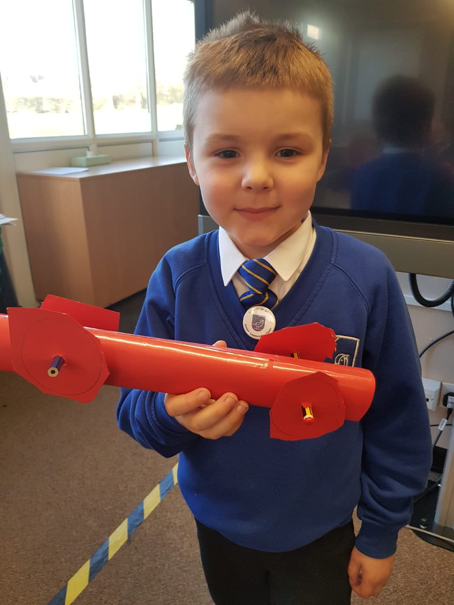 PATLarksHill's tweet photo. Years 1 & 2 were busy in school on Friday afternoon creating wheels using an axle and a chassis #technology #DT #KidsEngineering https://t.co/cTxj5klwBn