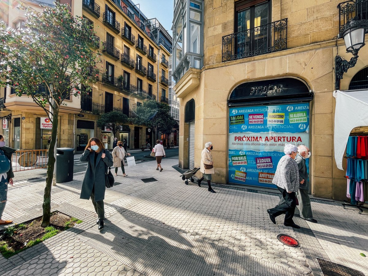 🔥ABRIMOS NUEVA OFICINA🔥
Próximamente abriremos otra oficina para estar más cerca de ti.
#AreizagaInmobiliaria #donostia #SanSebastian