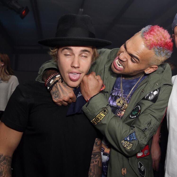 Happy 27th birthday, Justin Bieber!

Justin Bieber x Chris Brown collabs are always classics! 