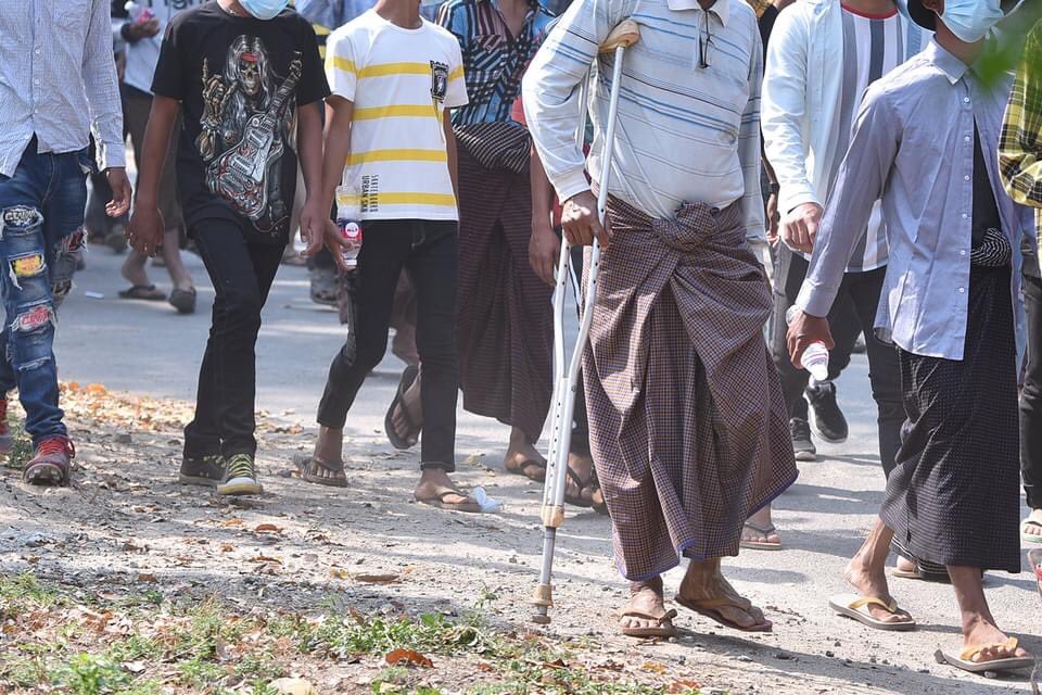 SavinaSoe's tweet photo. ငါတို့ရဲ့ စိတ်ဓာတ် #AgainstMyanmarMilitaryCoup #EndDictatorship  #HearTheVoiceOfMyammar #JusticeForMyanmar  #PrayForMyanmar please!
#SaveMyammar #FightForDemocracy  #art ArKaKt https://t.co/HT2LUIxiXS