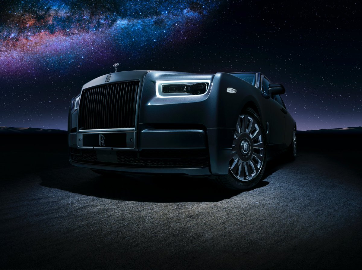 The interior of #RollsRoyce #PhantomTempus is a space where time is put on hold.

#PhantomTempus #BespokeIsRollsRoyce #InspiringGreatness