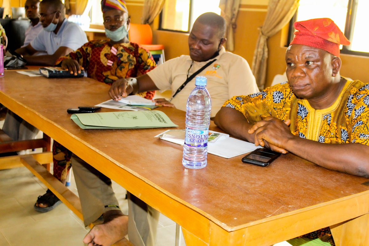 Jdpm_Oyo's tweet photo. Group brainstorming is one of the best ways of learning. The 2021 Provincial Exchange Forum (PEF) of Ibadan Province where Project officers across @Jdpm_Oyo @jdpmcosogbo1 @JdpcIbadan @jdpiekiti and #JDPI Oro, Kwara State under the #Rural Development Programme was held PC,Awe Town https://t.co/xVs2uWqtSW