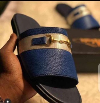 EntrepreHub's tweet image. I beg you in the name of God retweet my hustle 

Available only on pre order  

Price:  5000 each

PAYMENT VALIDATES ORDER!
 
Frog | With 400k | 1st of March | Adamu Garba | #ifeanyi | Twitter NG
👇
@__Sufy2