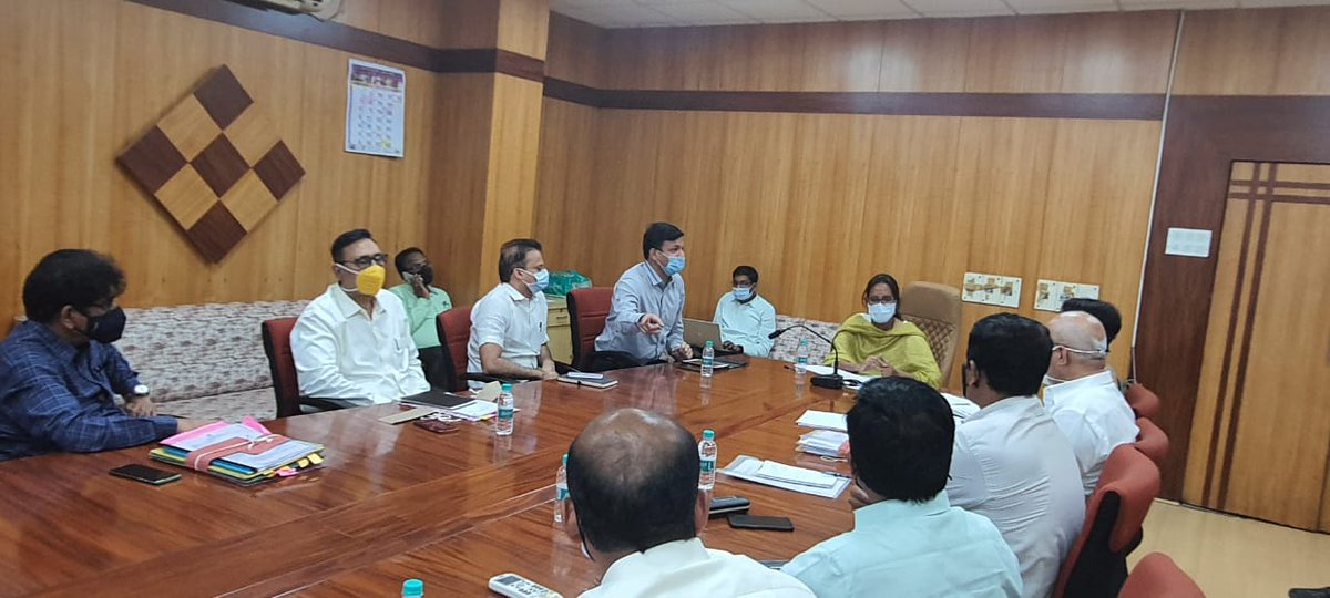 Prof. Varsha Eknath Gaikwad tweet media