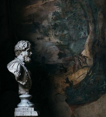 “I can barely conceive a type of beauty in which there is no melancholy.”
― Charles Baudelaire   

#moodboard #aesthetic #art #poetry