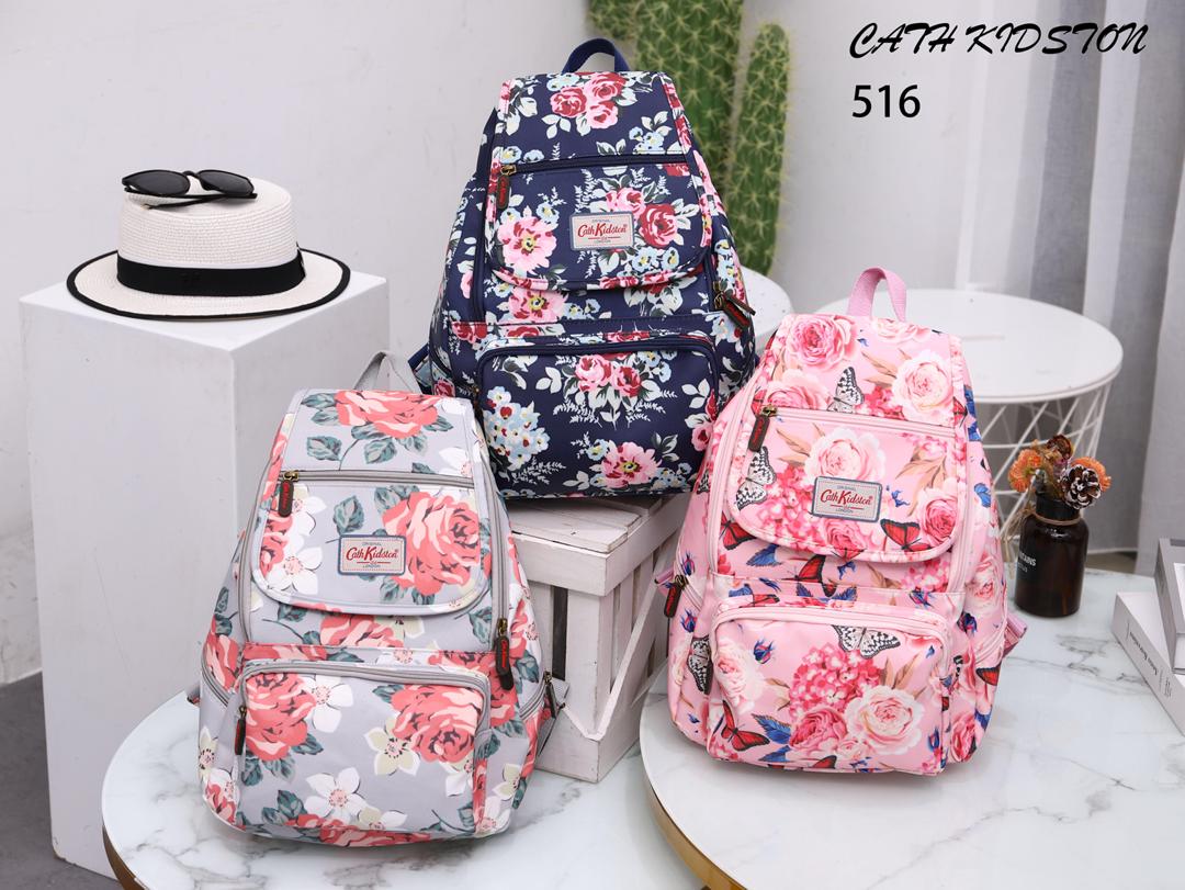 glam8collection's tweet photo. KIDS BAG
N6000 
#bagsforsale #school #kids #mybabies #childrenbagsinnigeria #abuja #kaduna #glamour #glamourcollection #colorful #fashion #shopatglamour
#kaduna #kidsfashions https://t.co/QKsCeBNSv5