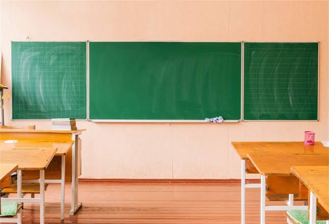 jemtrac's tweet image. Green classroom chalkboard 8ftx4ft

Check out our green chalkboard selection for the very best in unique or custom, handmade pieces from our shop.
The whiteboard shop.