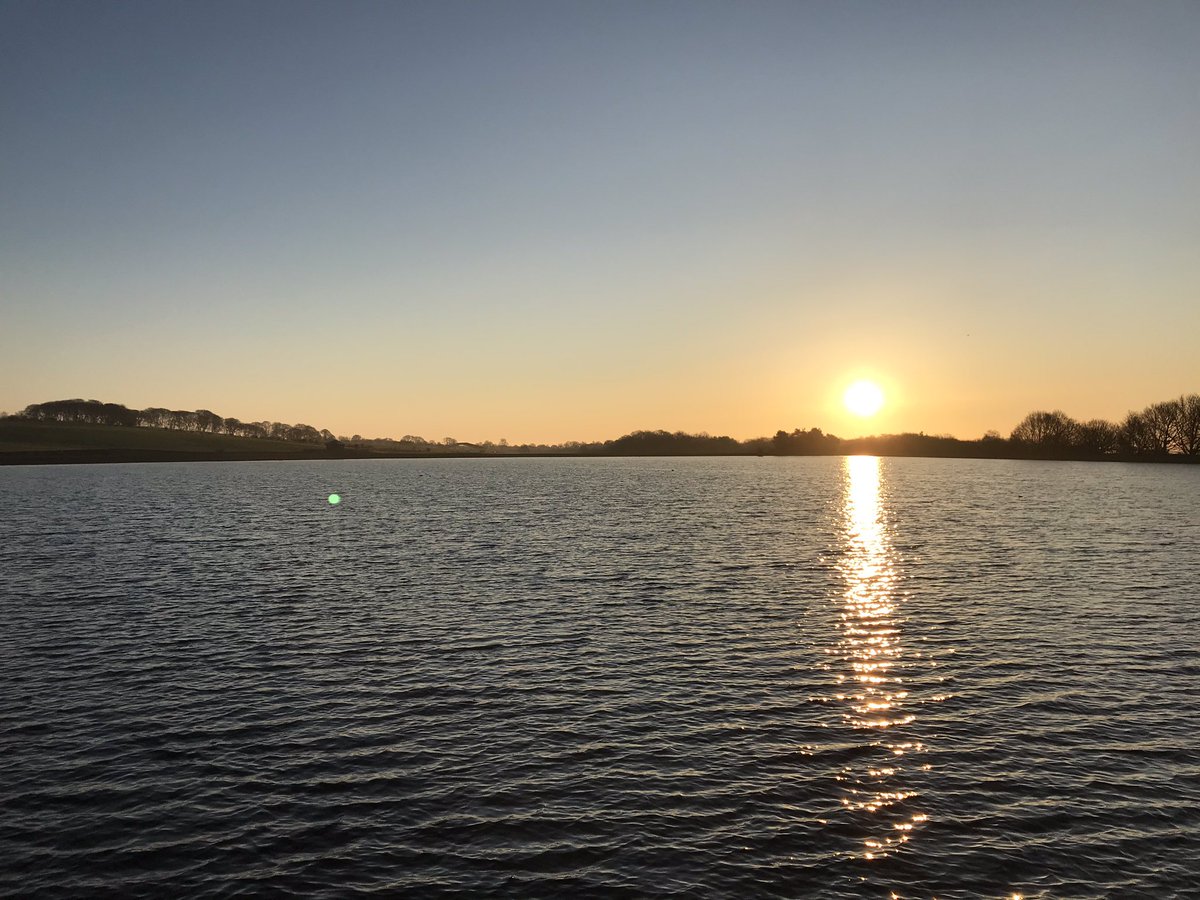 Beautiful Morning for the first day of March! 

Looking forward to when the <a href="/AndertonCentre/">Anderton Centre</a> can return here so I can do some early morning paddle boarding! 

Have a good week everyone! 

#MondayMotivation #goodmorning #sunrise #SUP