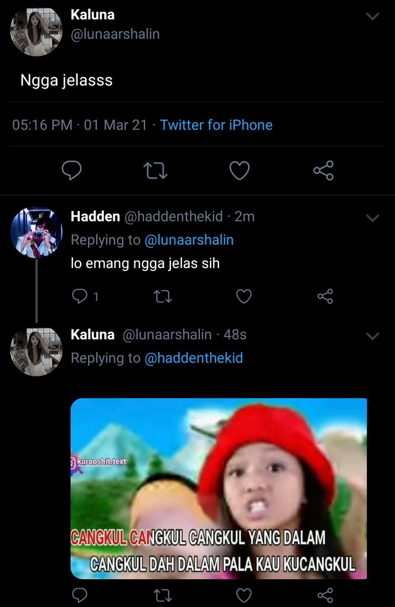 sourcelii's tweet image. Kalo kata HIVI! "Kita remaja,yang sedang dimabuk asmara" —Doyoung au