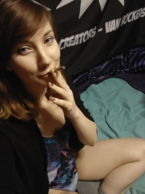 Last night was my first time in the Van... 😍😜😏 Cannot wait to see the content we made 😈   #vantasy #firsttimer<a href="/tag/firsttimer"class="tags"><span>#firsttimer</span></a><a href="/tag/getinthevan"class="tags"><span>#getinthevan</span></a><a href="/tag/vantasy"class="tags"><span>#vantasy</span></a><a href="/tag/makeyourgr"class="tags"><span>#makeyourgr</span></a>