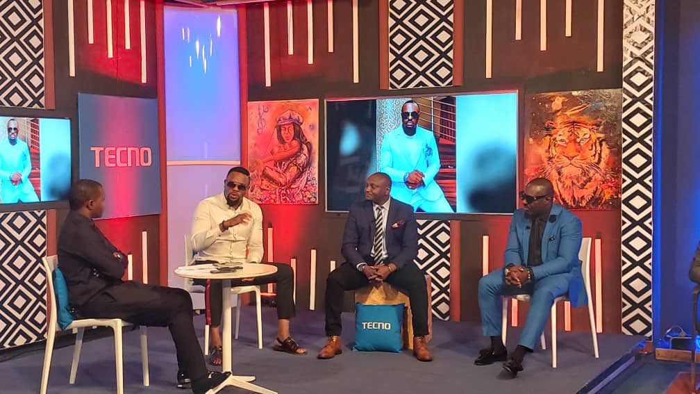 rbarwanda's tweet photo. 🚨LIVE: 
Nigeria’s movie and reality TV Show stars are in the @RwandaTV to talk about the upcoming 70-day reality TV show project #TheResidencyAfrica. The project is expected to run for 3 years and it will be hosted in Rwanda. Tune in! https://t.co/CIWYua0Cke