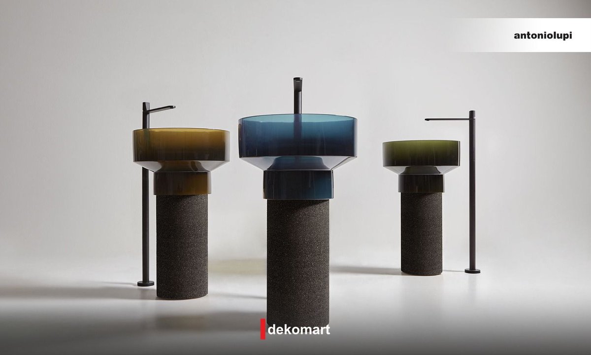 dekomart tweet media