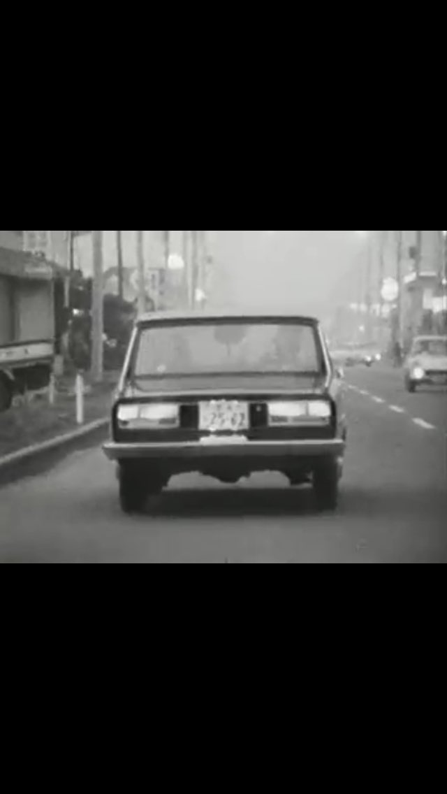 覆面パトカー