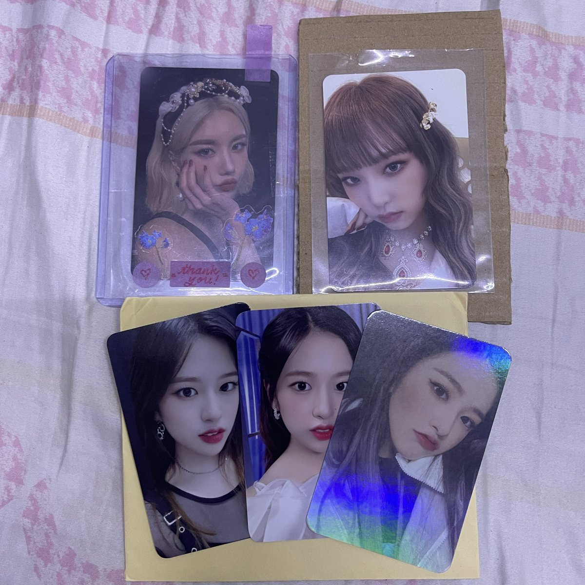 piicart's tweet photo. 💌 030121 ; #CYUFeedback 

*repost may nakalimutan KSKSK

tysm to @yenaducky21 for trading with me 🥺🤍 also to @cherryuPH for my yujin pcs &amp; @WizOneTrades for the yena pc <333 ty for the freebie as well ! https://t.co/98gFnNCfIw
