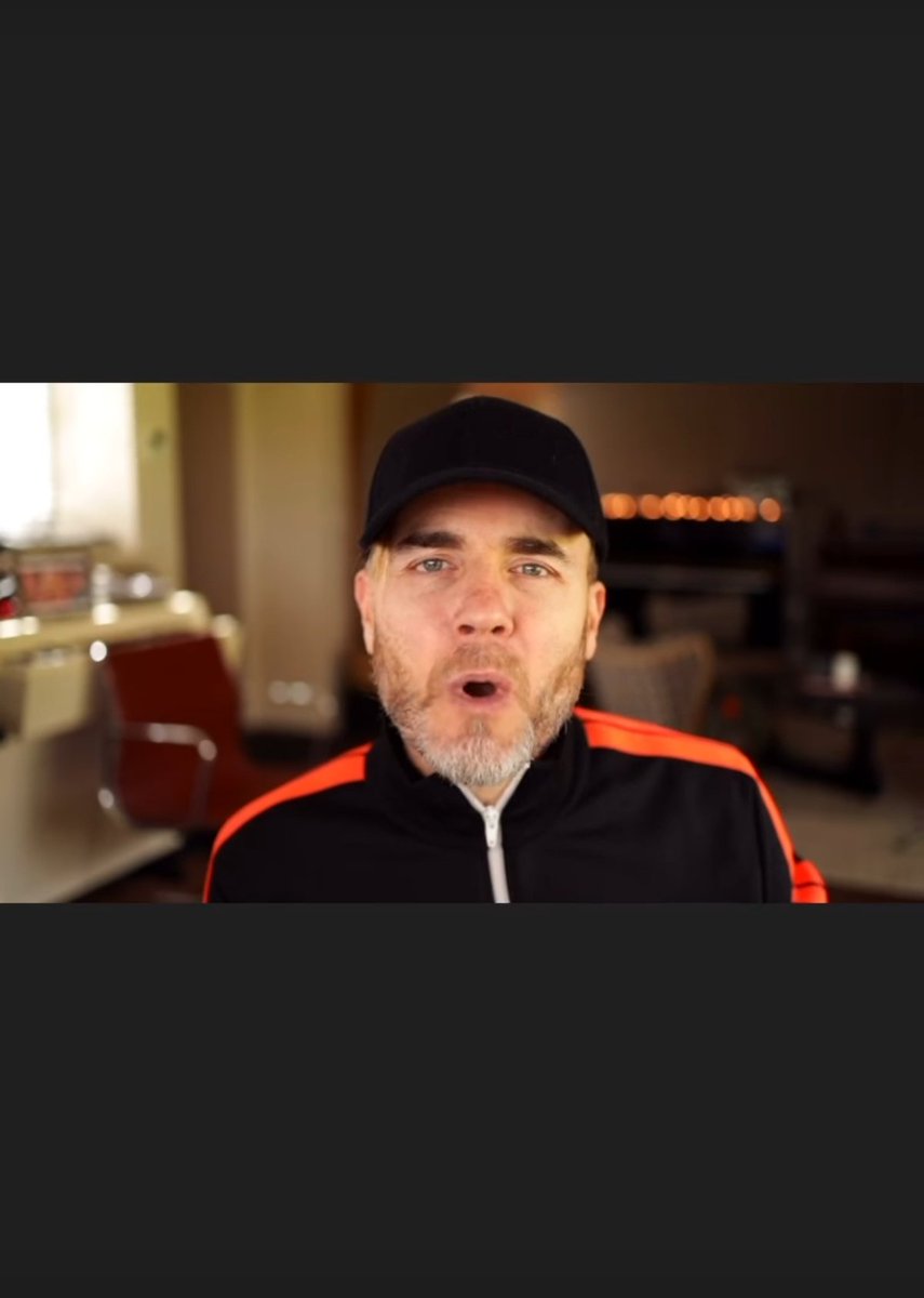 Garyismyhero's tweet photo. @GaryBarlow on #Instagram(-story) 😊 #croonersessions #seeyou #anothergreatone #tonight #🧢 #anotherweek #kickingoff https://t.co/hE3pDFDKJO