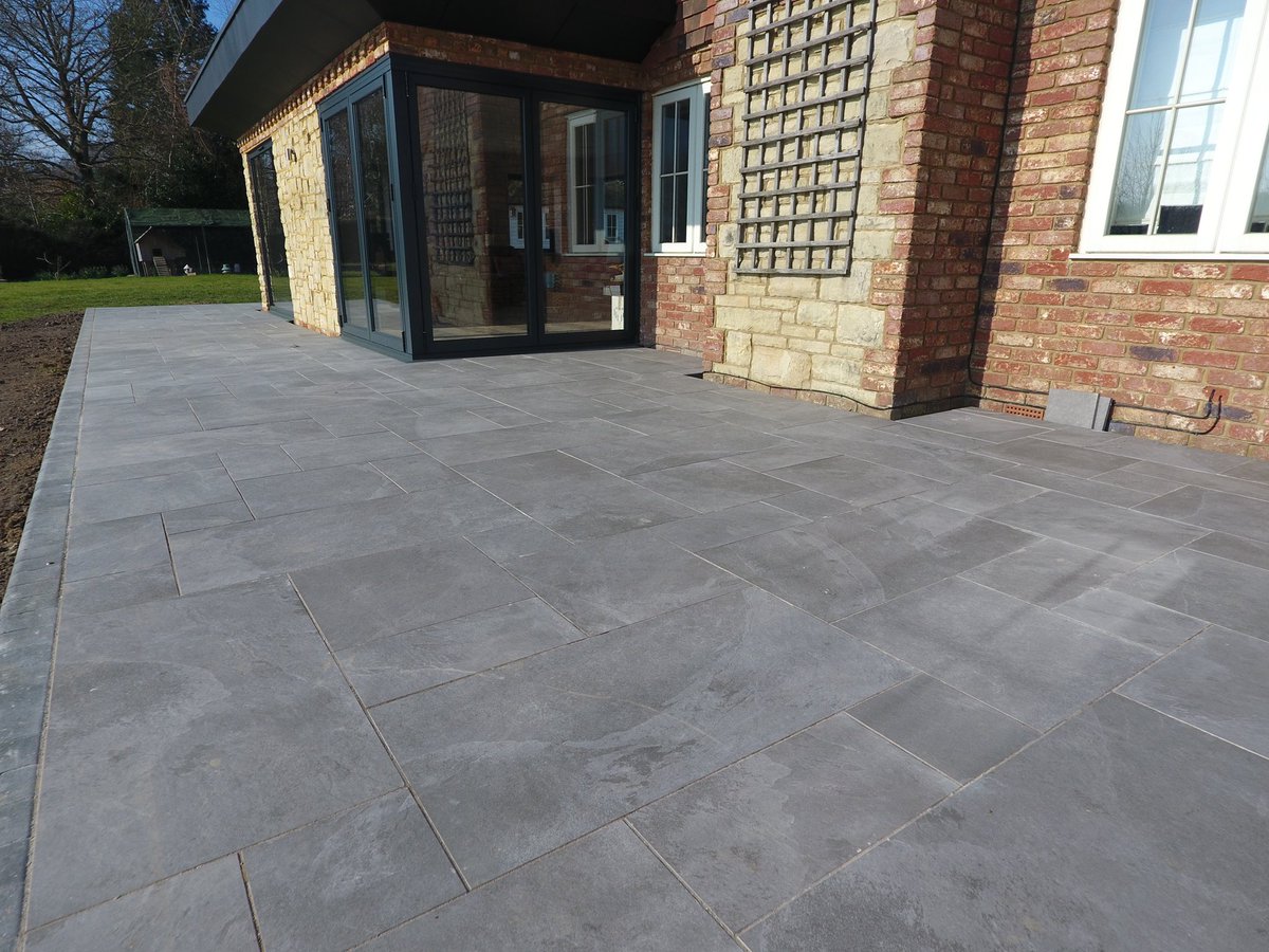 Eden slate porcelain clouded sky @Tweets_by_Brett